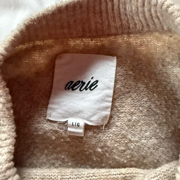 Aerie Sweater- Size L - Picture 2 of 3